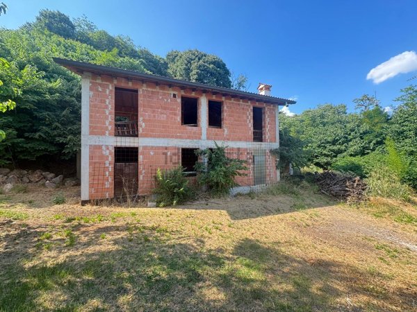 casa indipendente in vendita a Montebello Vicentino in zona Selva