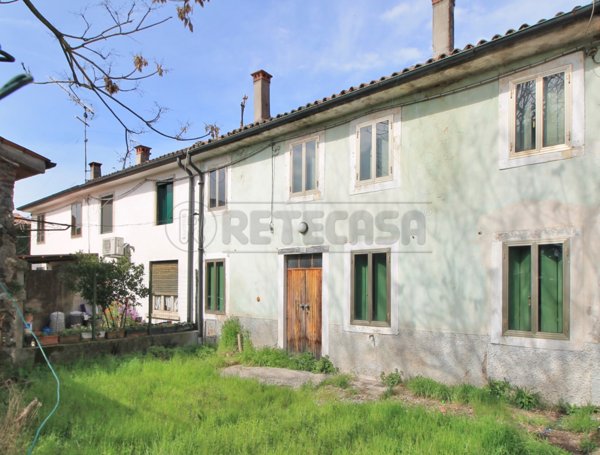 casa indipendente in vendita a Montebello Vicentino