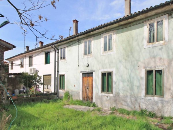 casa indipendente in vendita a Montebello Vicentino