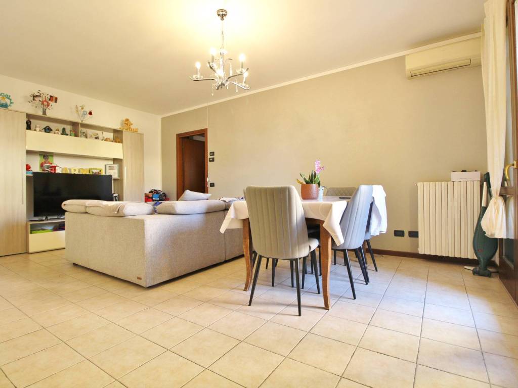 appartamento in vendita a Montebello Vicentino