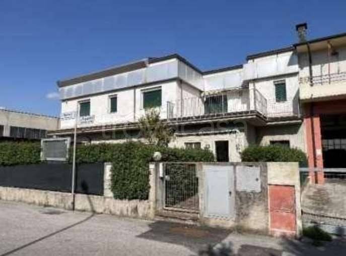 appartamento in vendita a Montebello Vicentino