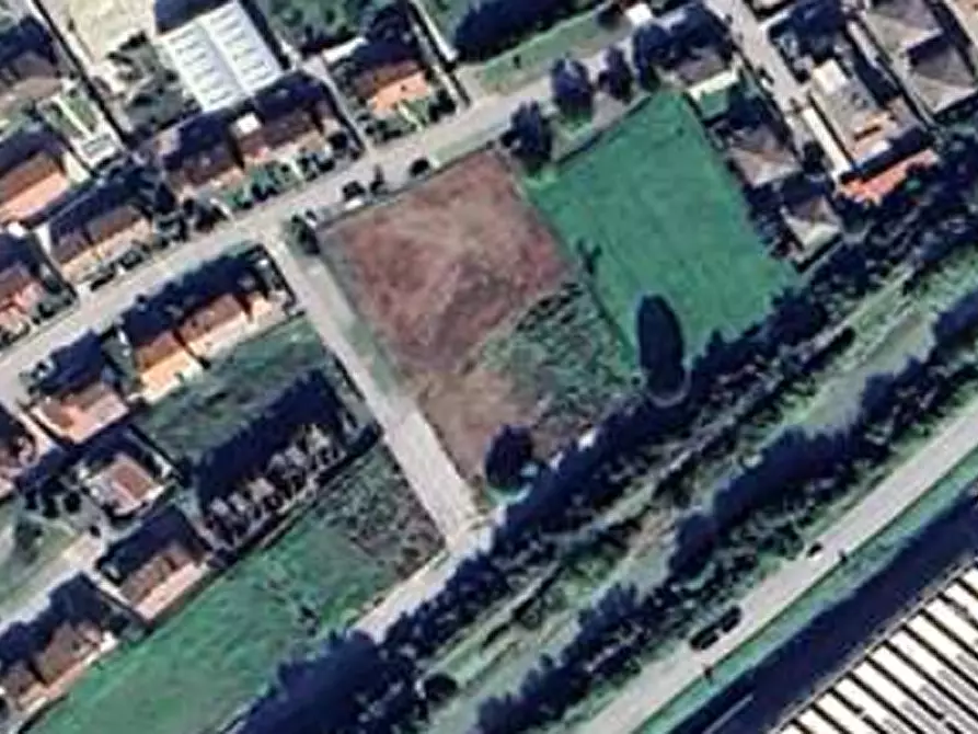 terreno edificabile in vendita a Montebello Vicentino