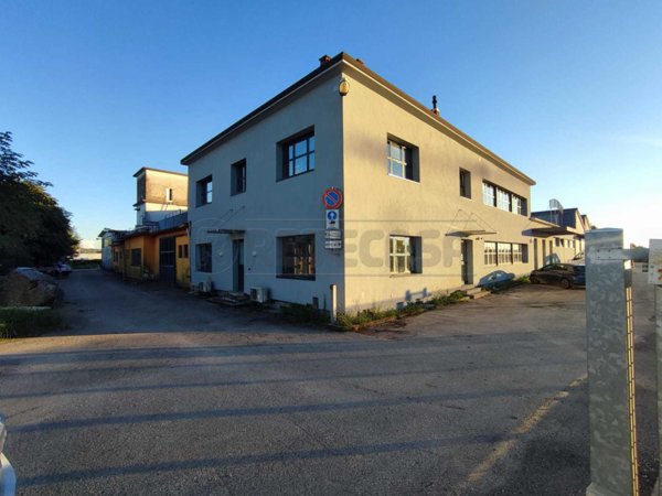 terreno edificabile in vendita a Montebello Vicentino