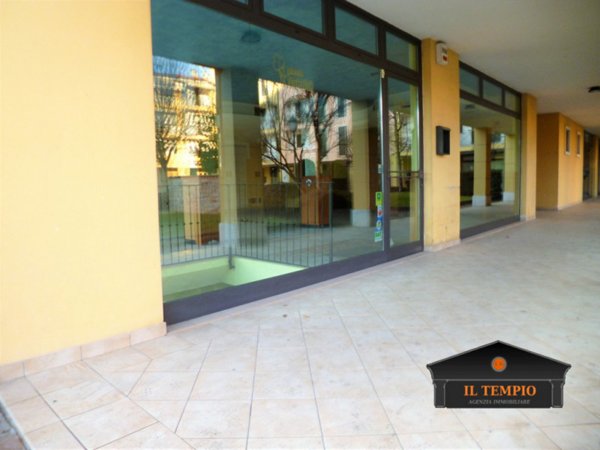 negozio in vendita a Montebello Vicentino