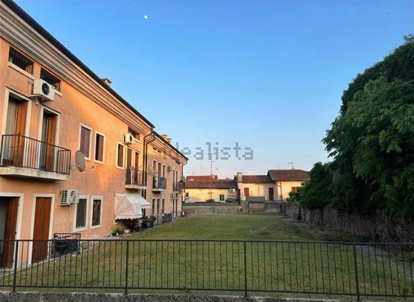 appartamento in vendita a Montebello Vicentino