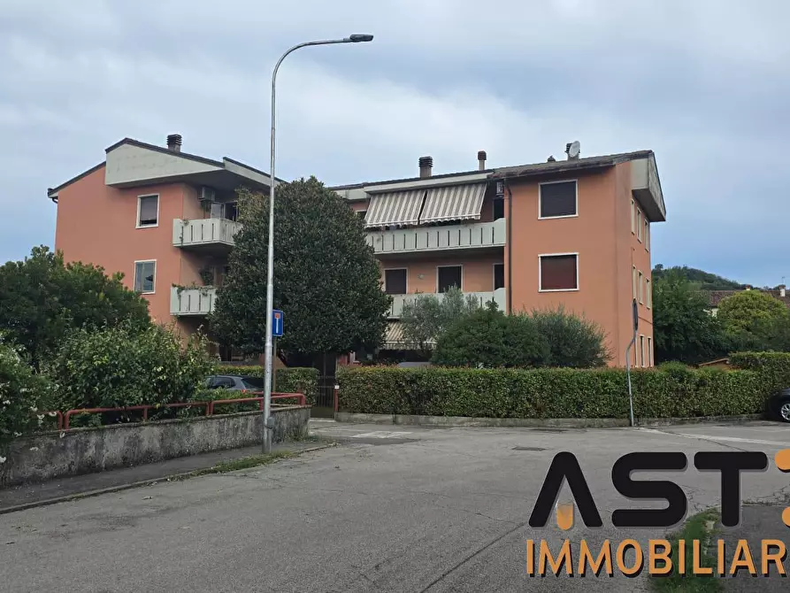 appartamento in vendita a Montebello Vicentino