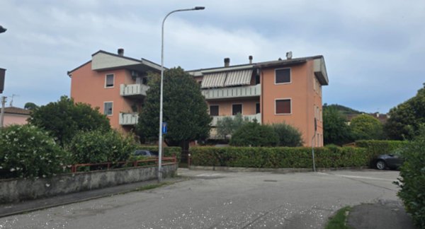 appartamento in vendita a Montebello Vicentino