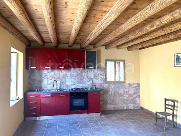 casa indipendente in vendita a Montebello Vicentino