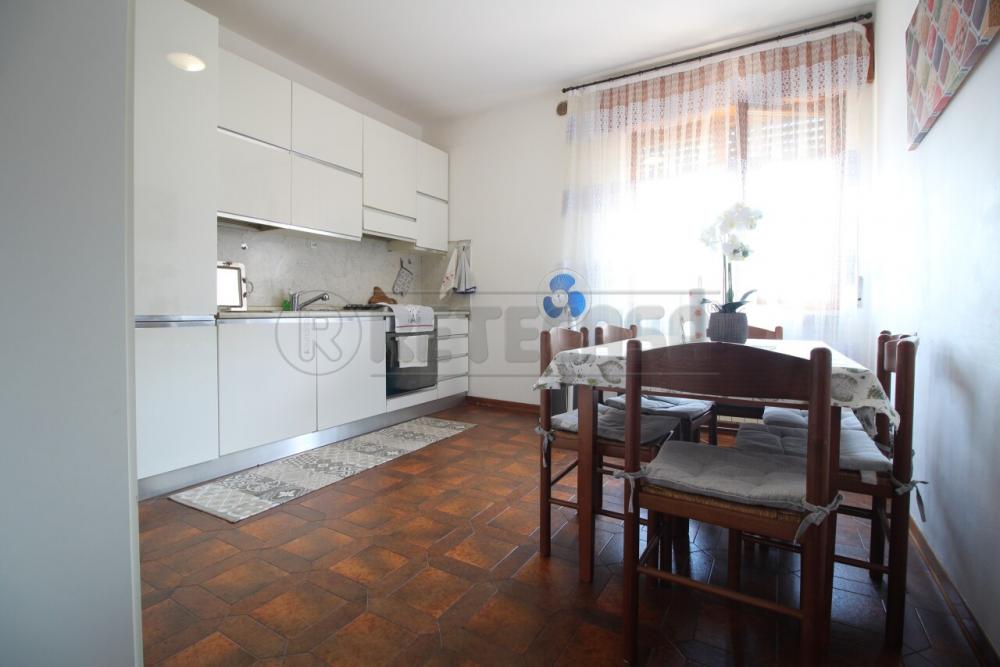 appartamento in vendita a Montebello Vicentino