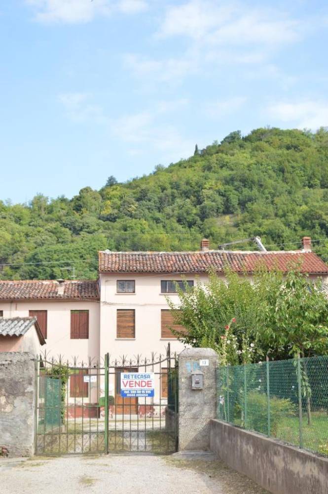 villa in vendita a Montecchio Maggiore