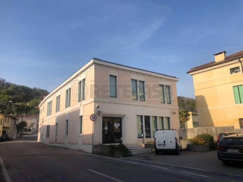 negozio in vendita a Montecchio Maggiore