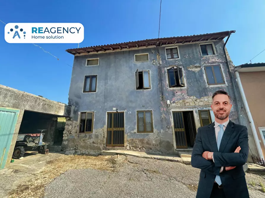 casa indipendente in vendita a Montecchio Maggiore in zona Bernuffi