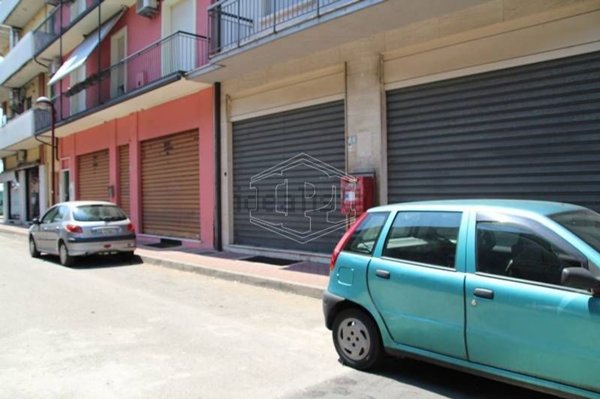 negozio in vendita a Montecchio Maggiore in zona Alte Ceccato