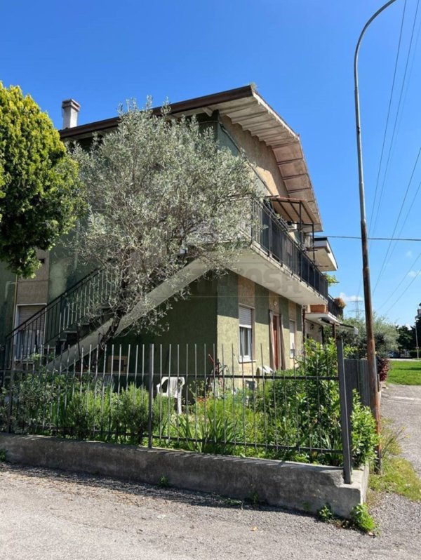 casa indipendente in vendita a Montecchio Maggiore