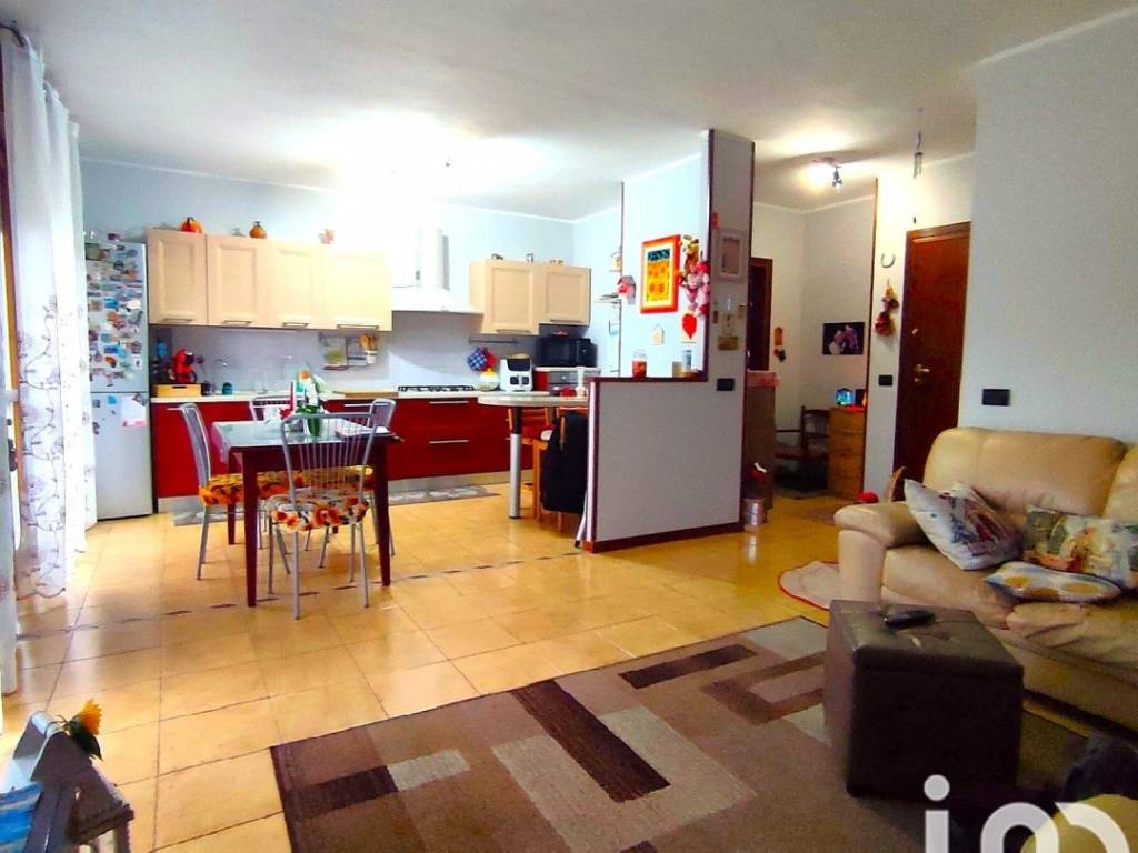 appartamento in vendita a Montecchio Maggiore in zona Alte Ceccato