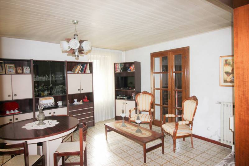 casa indipendente in vendita a Montecchio Maggiore