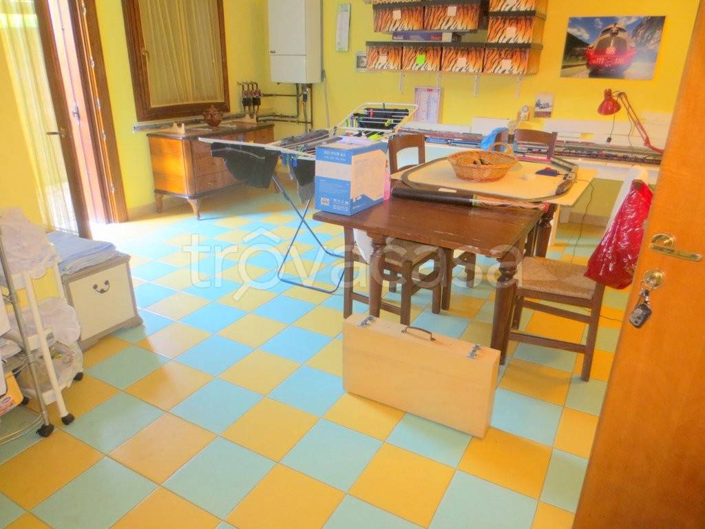 casa indipendente in vendita a Montecchio Maggiore