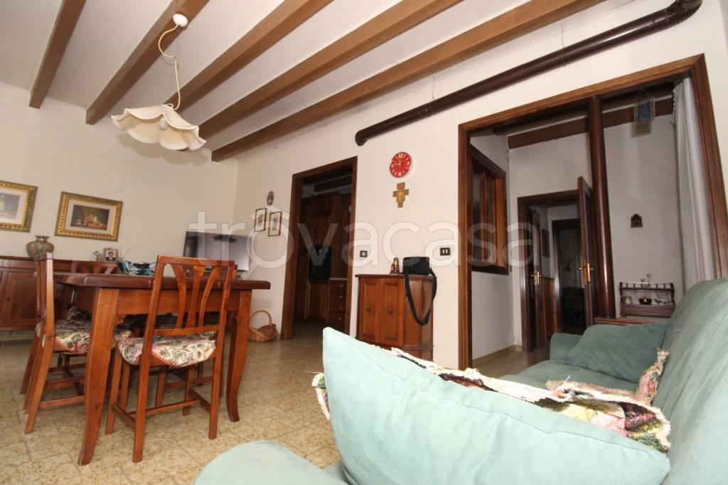 casa indipendente in vendita a Montecchio Maggiore