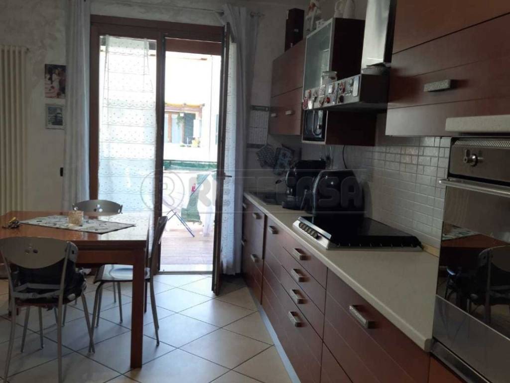 appartamento in vendita a Montecchio Maggiore in zona Alte Ceccato