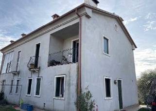 casa indipendente in vendita a Montecchio Maggiore