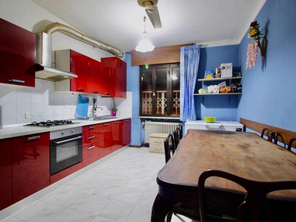 appartamento in vendita a Montecchio Maggiore in zona Alte Ceccato