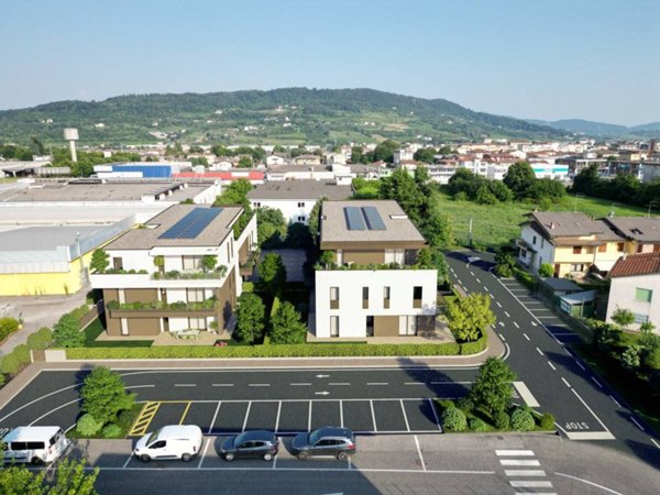 appartamento in vendita a Montecchio Maggiore in zona Alte Ceccato
