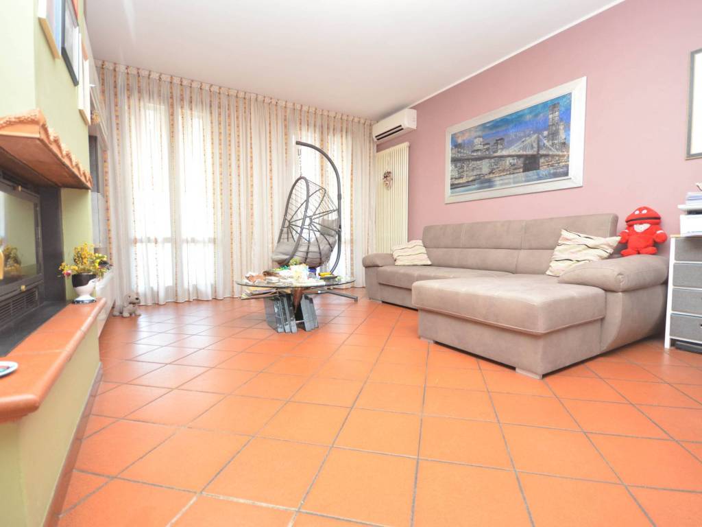 casa indipendente in vendita a Montecchio Maggiore in zona Alte Ceccato