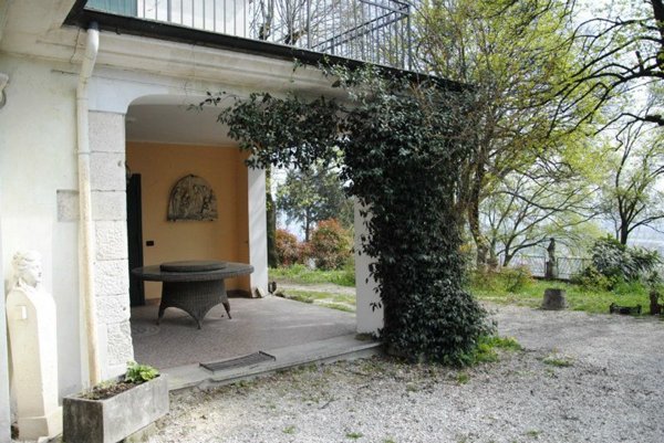 casa indipendente in vendita a Montecchio Maggiore