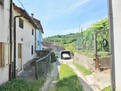 casa semindipendente in vendita a Montecchio Maggiore
