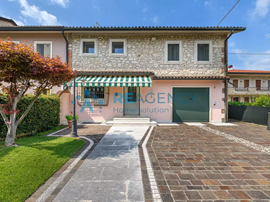 casa indipendente in vendita a Montecchio Maggiore