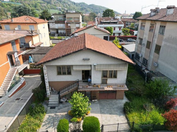 casa indipendente in vendita a Montecchio Maggiore in zona Alte Ceccato