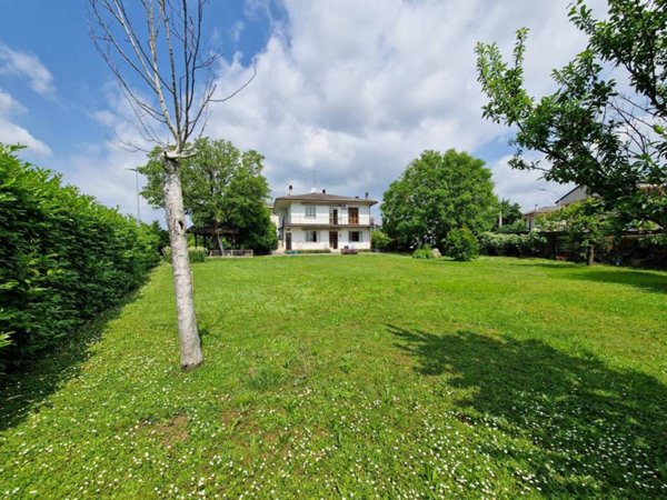 casa indipendente in vendita a Montecchio Maggiore in zona Alte Ceccato