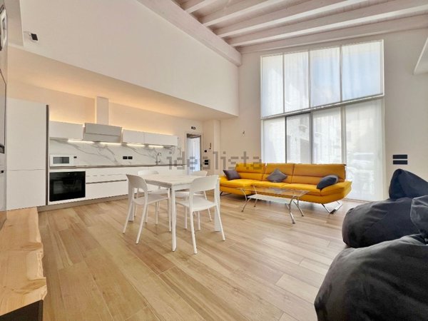 casa indipendente in vendita a Montecchio Maggiore