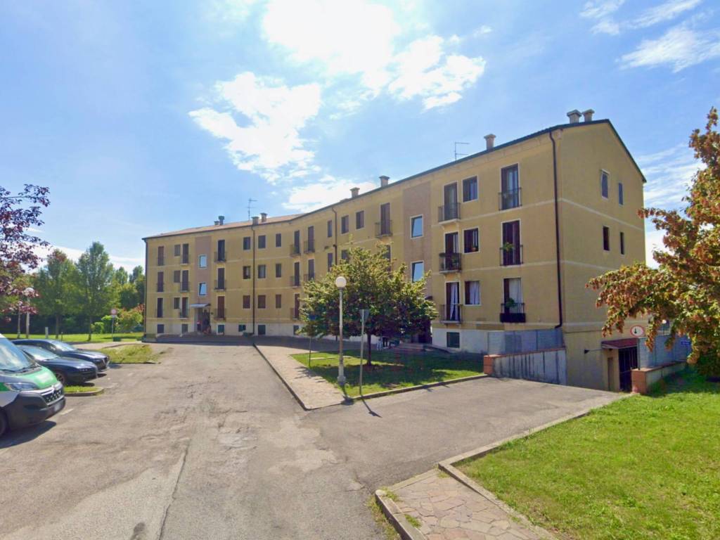 appartamento in vendita a Montecchio Maggiore in zona Alte Ceccato
