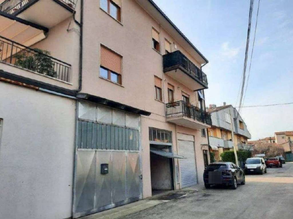 appartamento in vendita a Montecchio Maggiore in zona Alte Ceccato