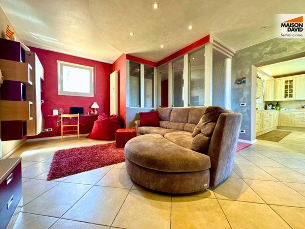 appartamento in vendita a Montecchio Maggiore in zona Alte Ceccato