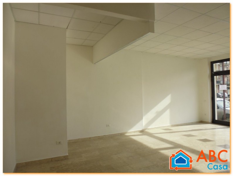 negozio in vendita a Montecchio Maggiore