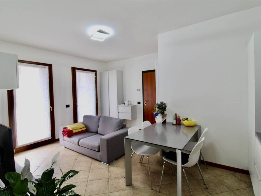 appartamento in vendita a Montecchio Maggiore in zona Alte Ceccato