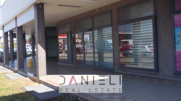 negozio in vendita a Montecchio Maggiore