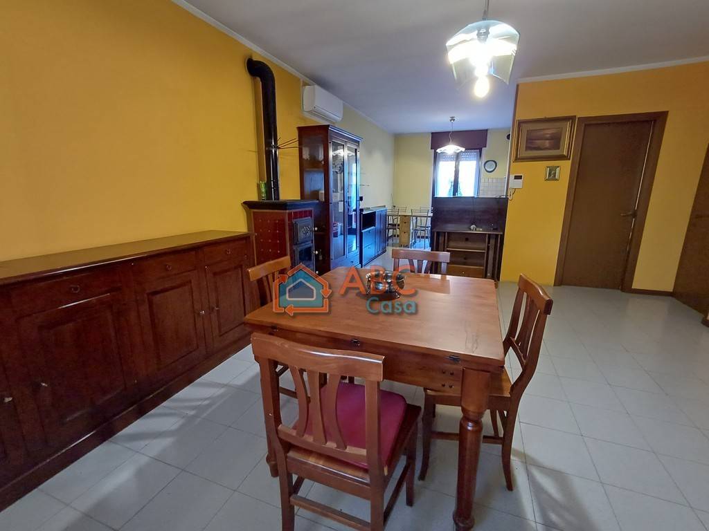 casa indipendente in vendita a Montecchio Maggiore