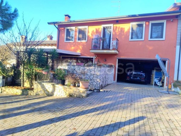 casa indipendente in vendita a Montecchio Maggiore