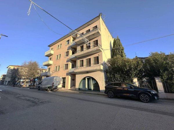 appartamento in vendita a Montecchio Maggiore in zona Alte Ceccato