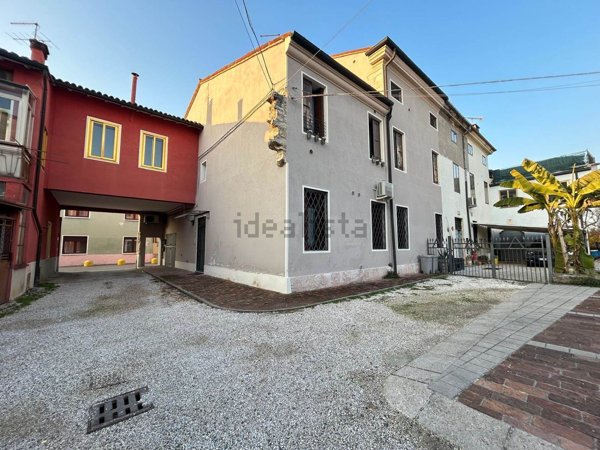 appartamento in vendita a Montecchio Maggiore