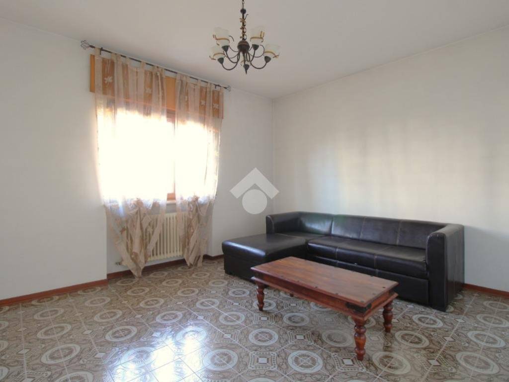 appartamento in vendita a Montecchio Maggiore in zona Alte Ceccato