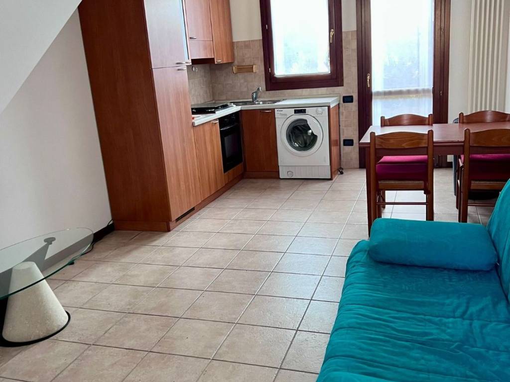 appartamento in vendita a Montecchio Maggiore in zona Alte Ceccato