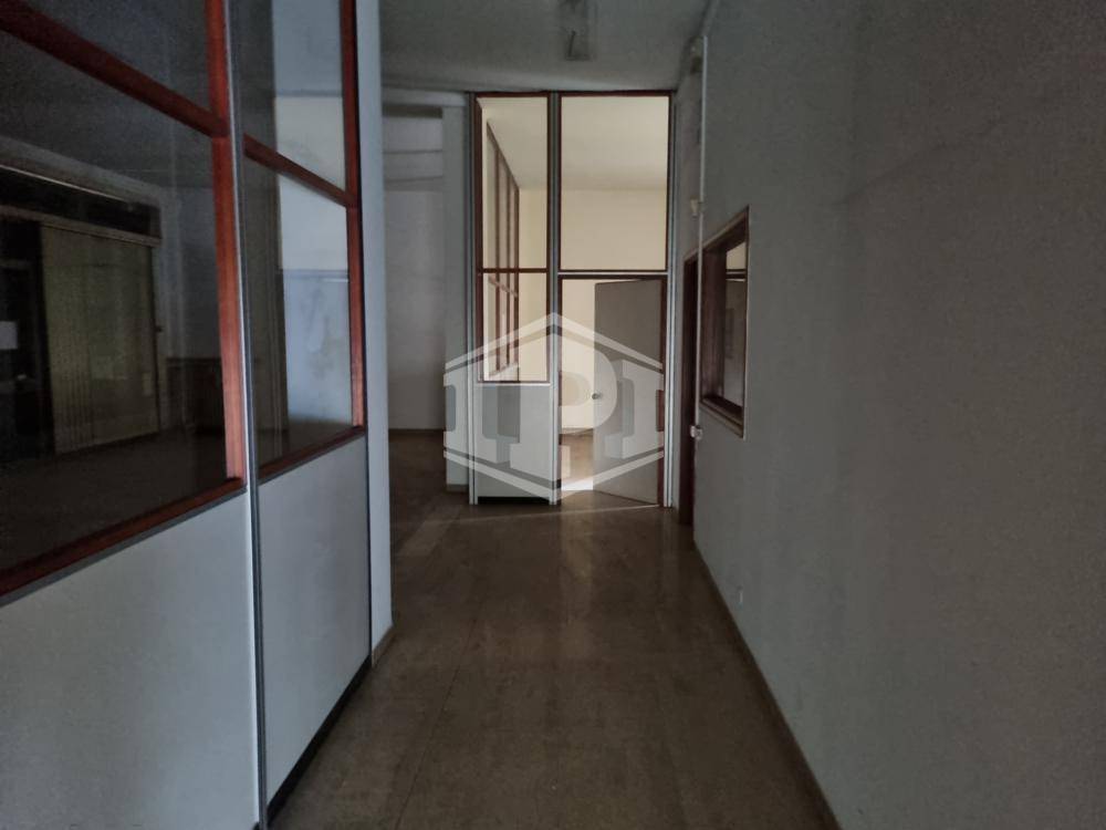 negozio in vendita a Montecchio Maggiore in zona Alte Ceccato