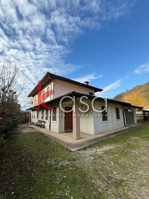 casa indipendente in vendita a Montecchio Maggiore