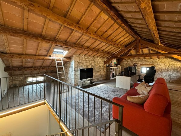 casa indipendente in vendita a Montecchio Maggiore