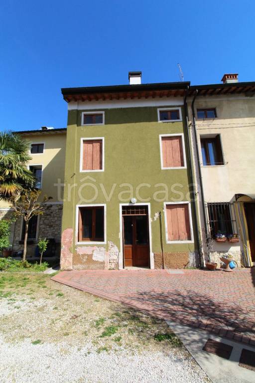 casa indipendente in vendita a Montecchio Maggiore