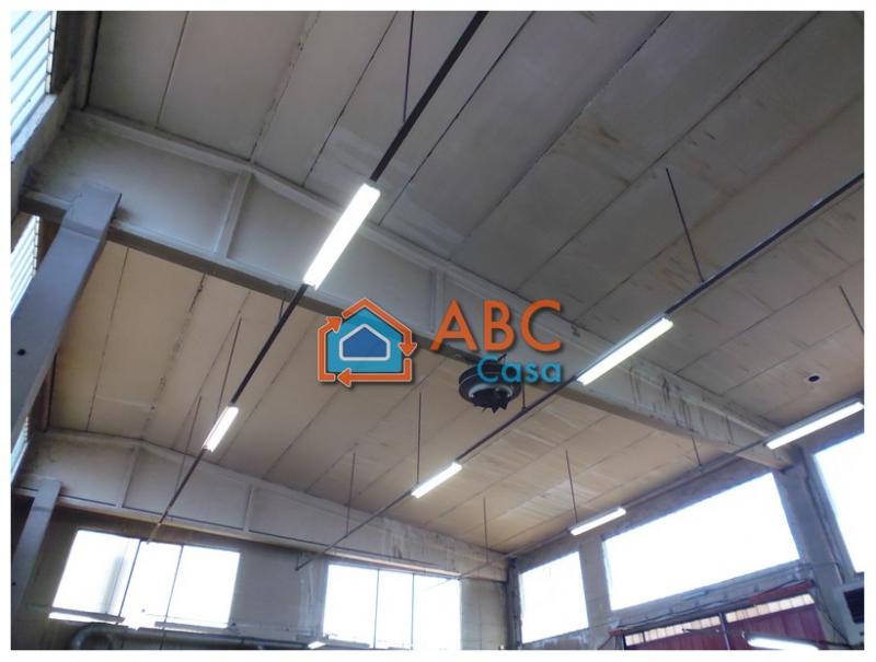 capannone in vendita a Montecchio Maggiore